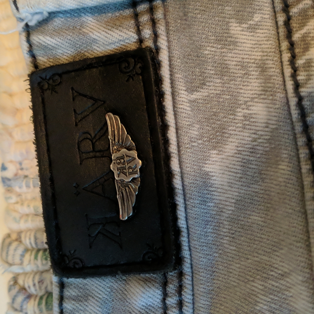Pants - Picture 6 of 8